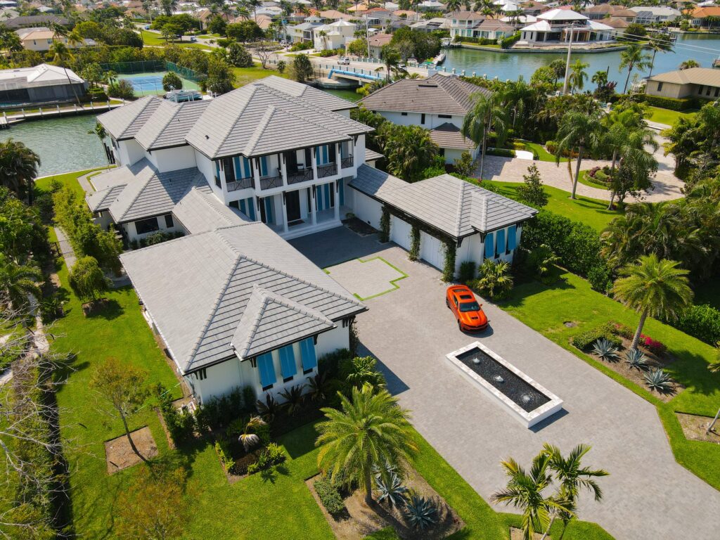 Expert Photographer Pelican Bay, FL