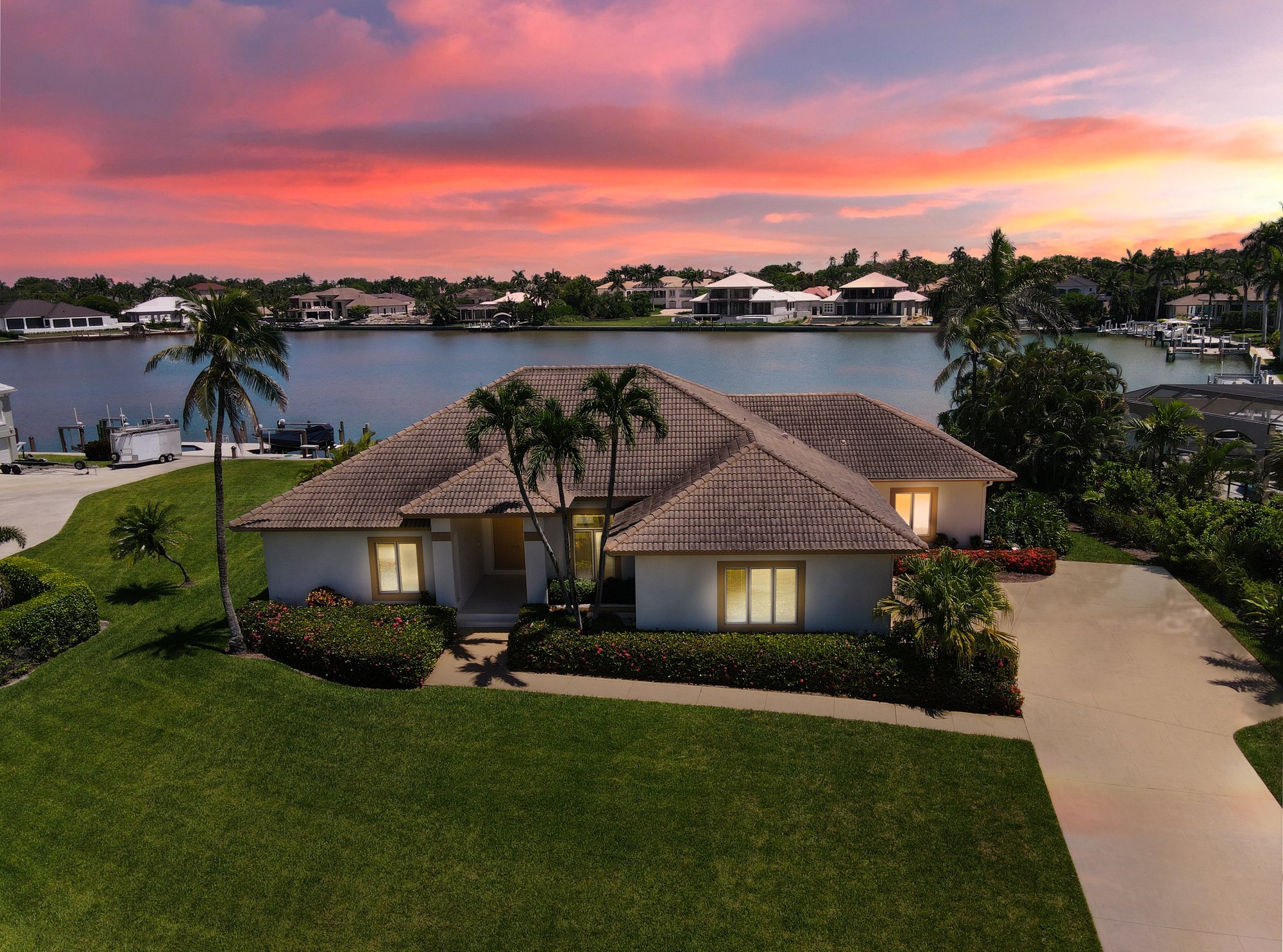 Twilight real estate photography Naples FL sunset exterior by TrueVision Photography